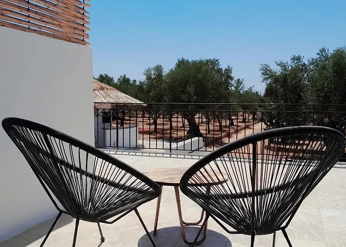 Sunsets And Olive Trees 4*