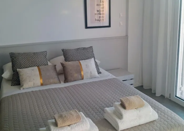 Sunsets And Olive Trees 4*